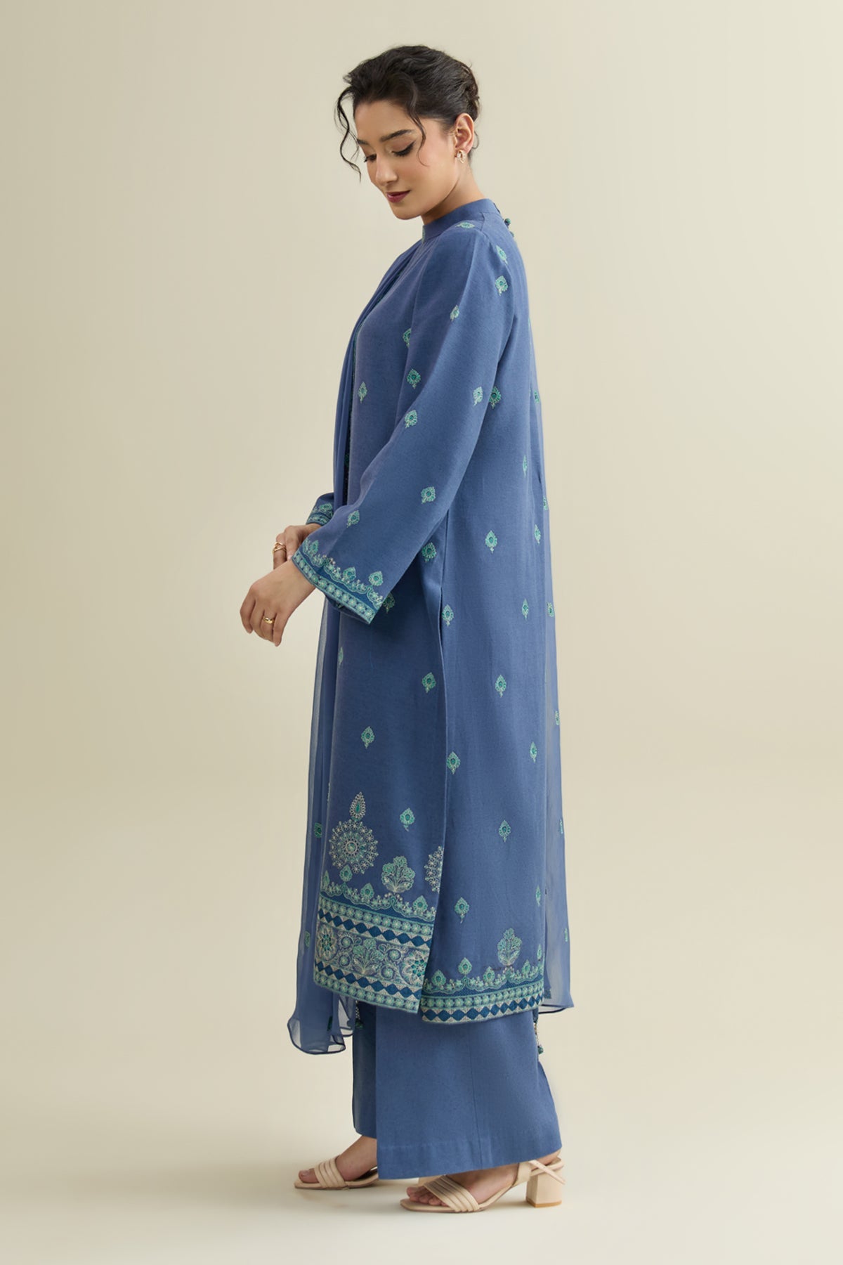 COTTON KARANDI | EMBROIDERED - Shop Now at Kayseria