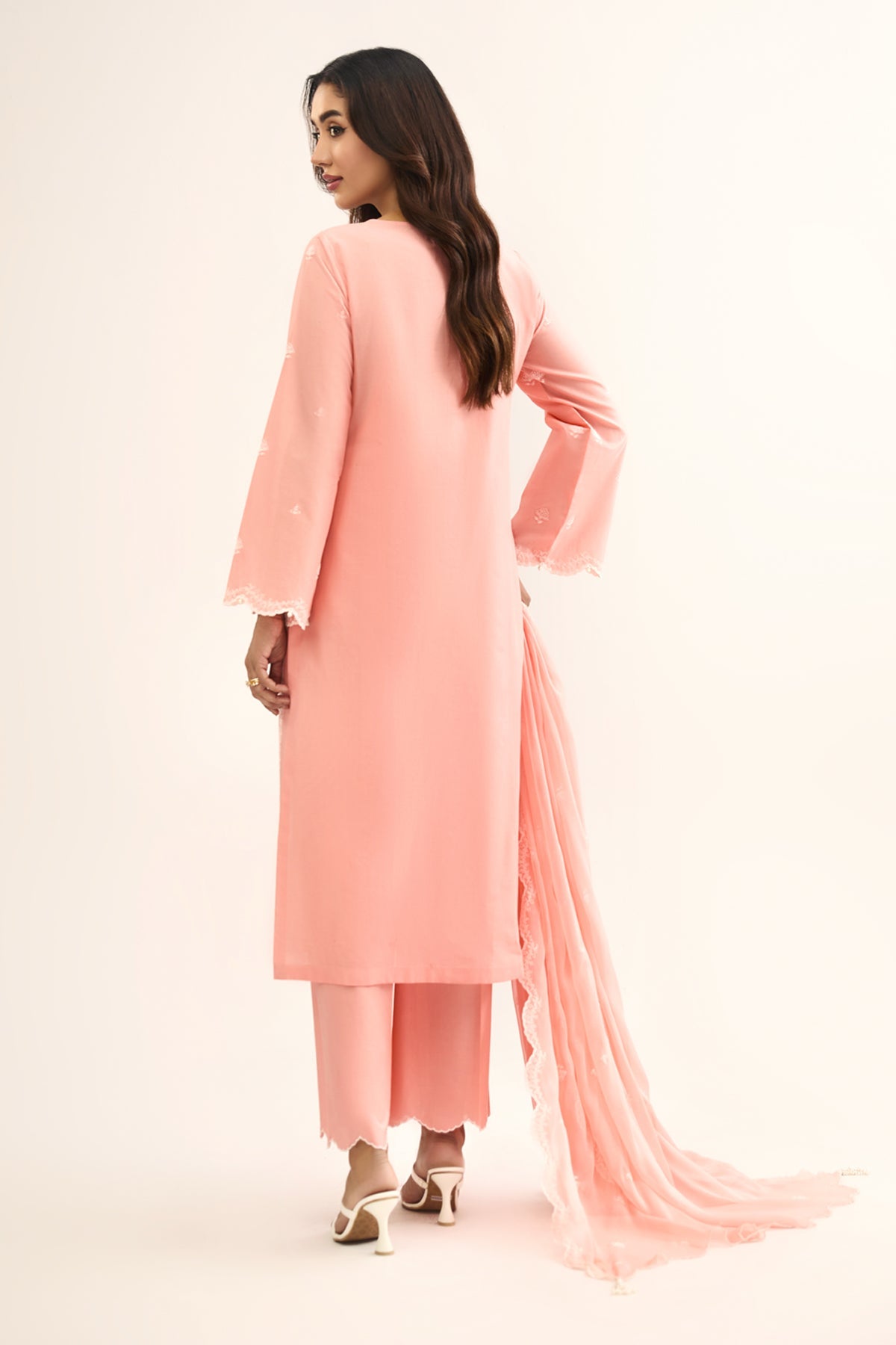 LAWN  |  EMBROIDERED - Shop Now at Kayseria