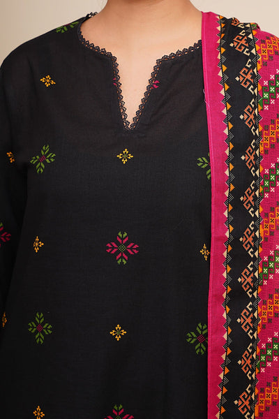 3 Piece - Printed Khaddar Suit - C6443 - Shop Now at Kayseria