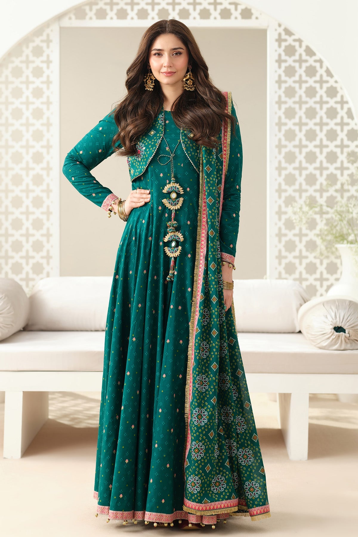 LAWN  |  EMBROIDERED - Shop Now at Kayseria