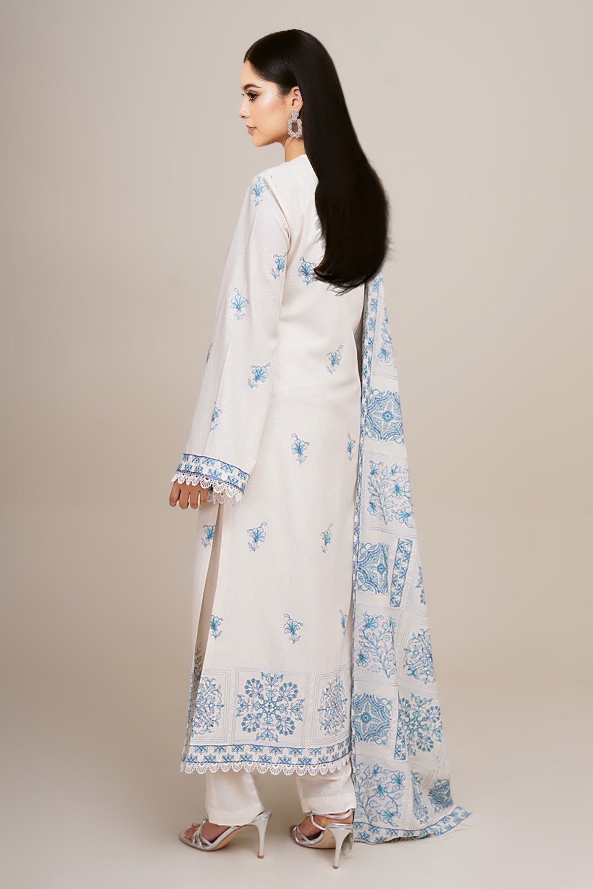 3 Piece - Embroidered Viscose Karandi Suit - E1779 - Shop Now at Kayseria