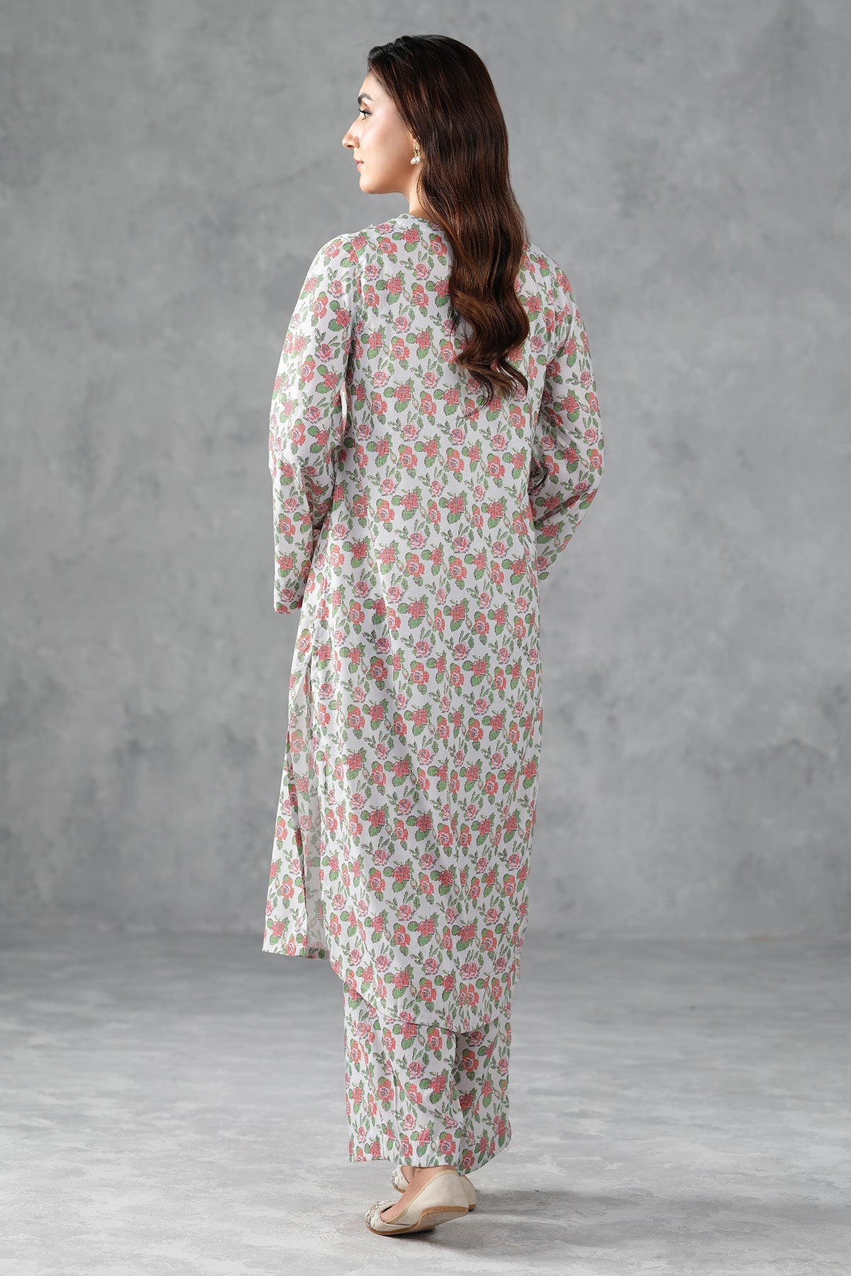 LAWN | EMBROIDERED