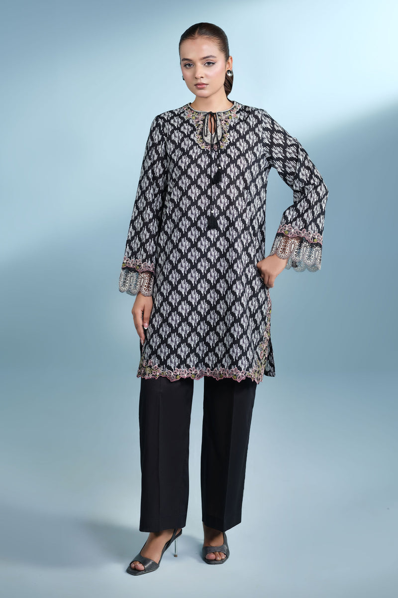 LAWN | EMBROIDERED