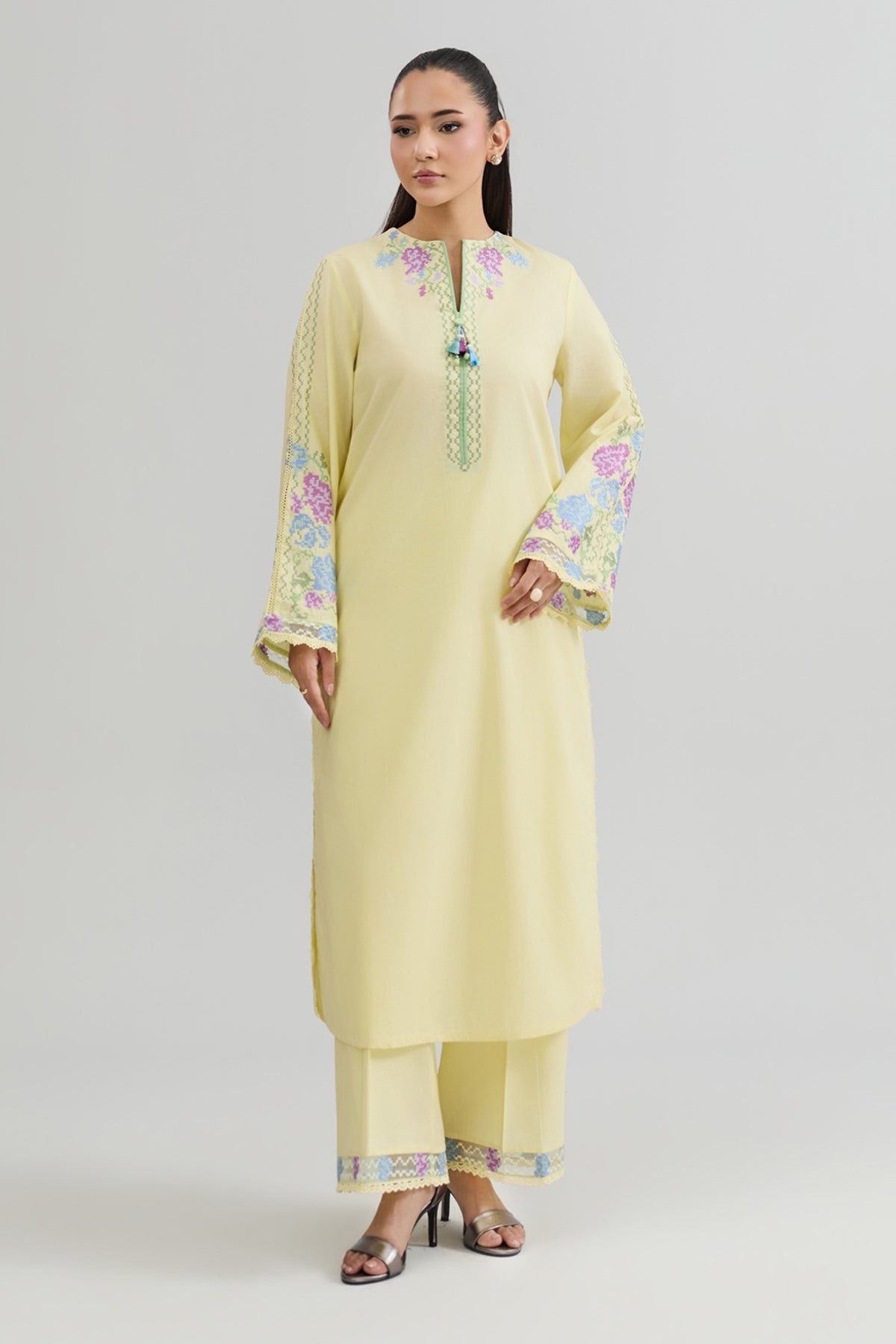 CAMBRIC | EMBROIDERED - Shop Now at Kayseria