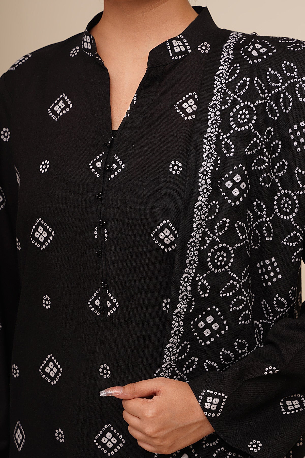 3 Piece - Printed Khaddar Suit - X7133 - Shop Now at Kayseria