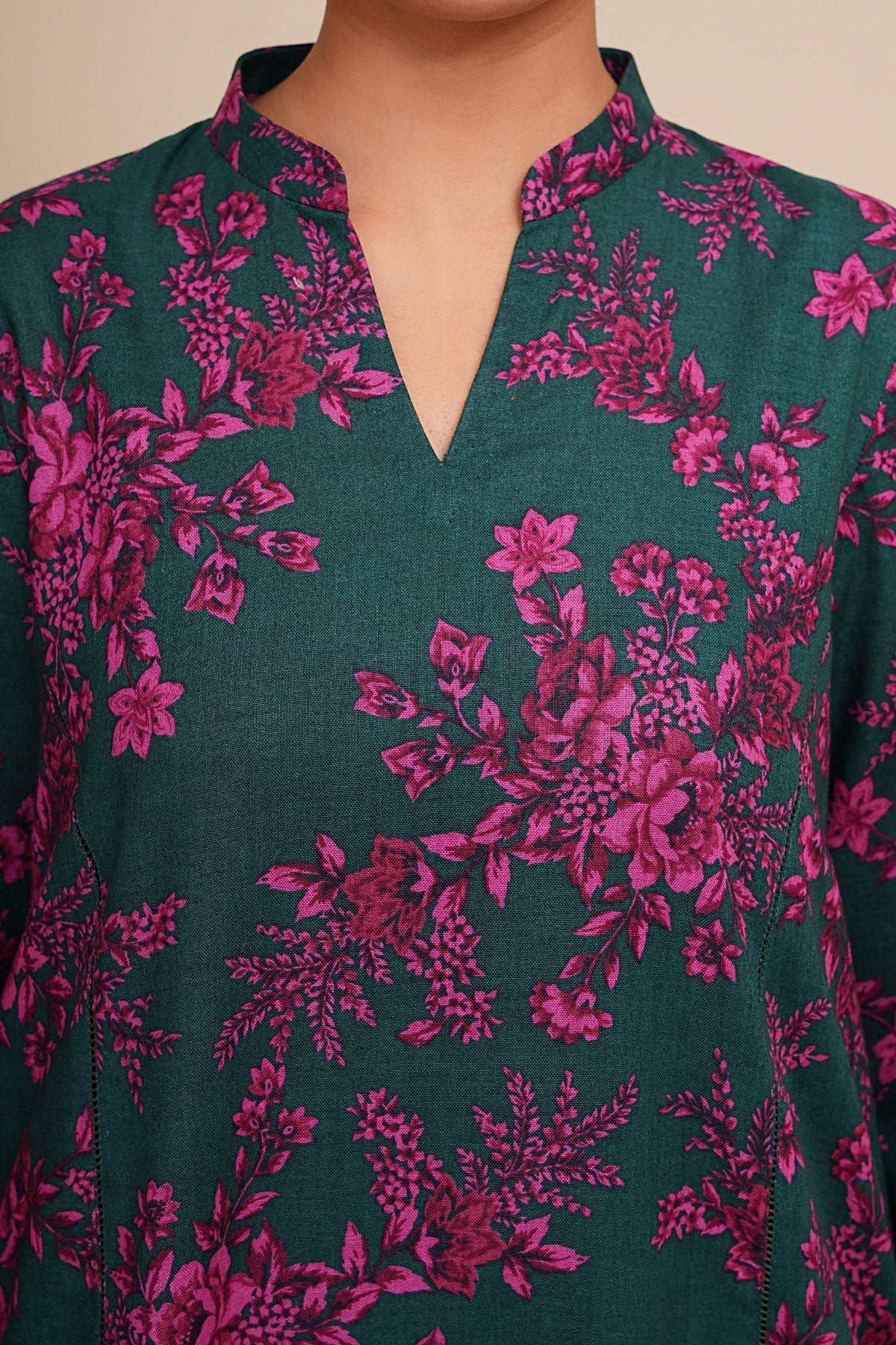 2 Piece - Printed Khaddar Suit - X7158 - Shop Now at Kayseria